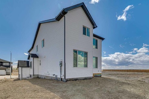 436 Bridgeport Glen, Chestermere, AB 