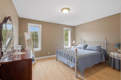 37 Parkland Crescent, Parkland Beach, AB 
