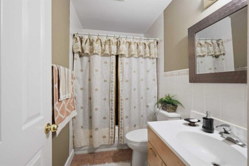 37 Parkland Crescent, Parkland Beach, AB 