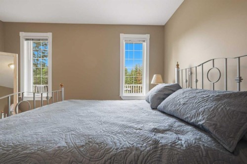 37 Parkland Crescent, Parkland Beach, AB 