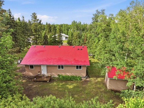 37 Parkland Crescent, Parkland Beach, AB 