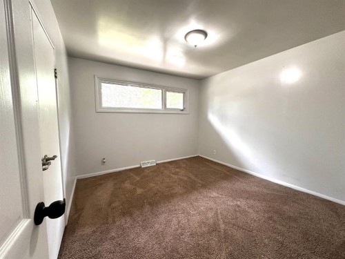 5217 53A Avenue, Camrose, AB 
