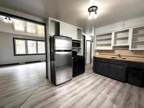 5217 53A Avenue, Camrose, AB 