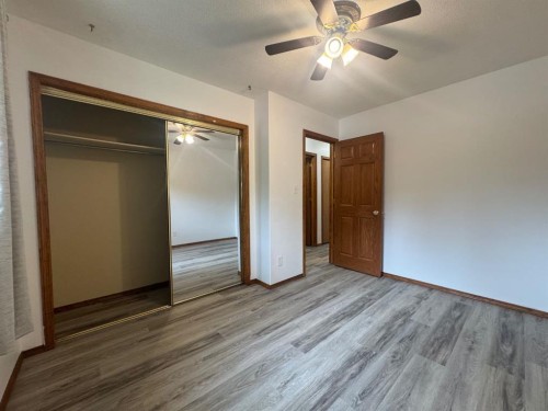 6013 63A Street, Red Deer, AB 