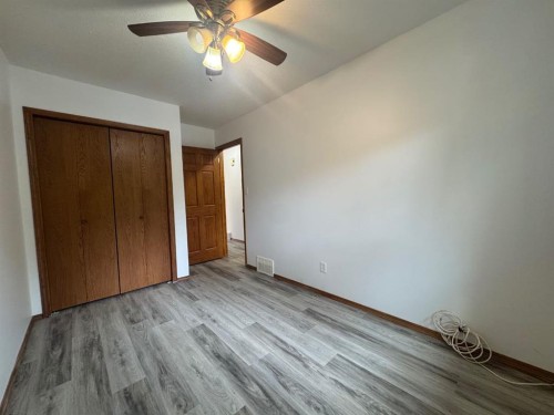 6013 63A Street, Red Deer, AB 