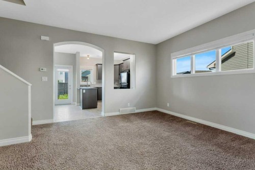 7 Ross Close, Sylvan Lake, AB 