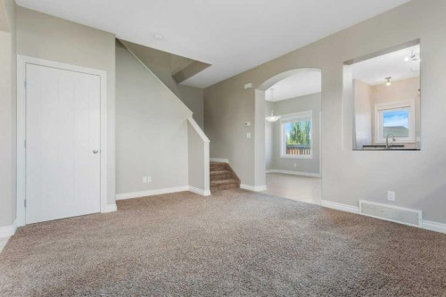 7 Ross Close, Sylvan Lake, AB 