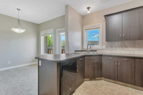 7 Ross Close, Sylvan Lake, AB 