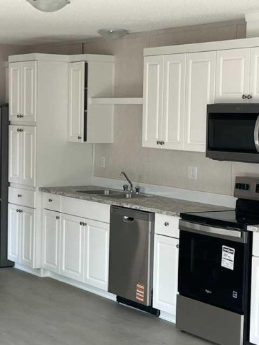 66-4922 Womacks Road, Blackfalds, AB 