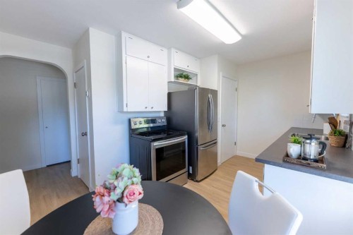 5418 37 Street, Red Deer, AB 
