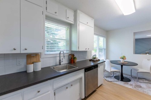 5418 37 Street, Red Deer, AB 