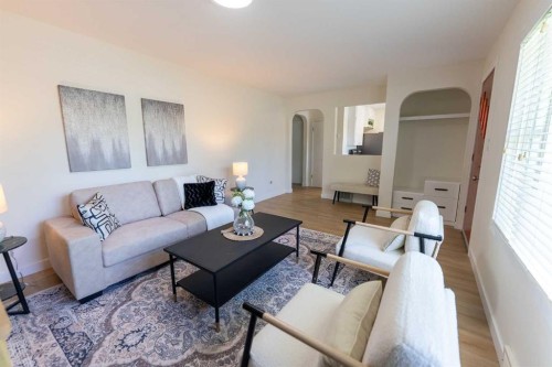 5418 37 Street, Red Deer, AB 