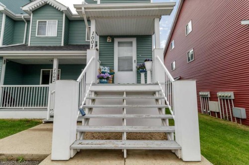 1001-5220 50A, Sylvan Lake, AB 