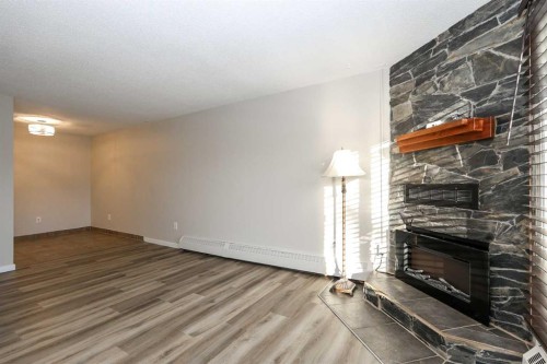 108-71 Cosgrove Crescent, Red Deer, AB 