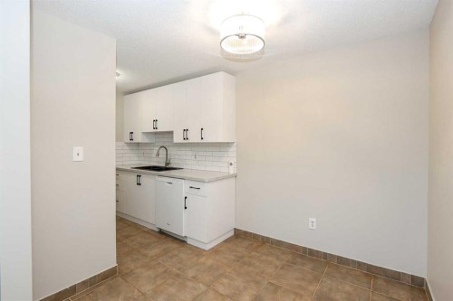108-71 Cosgrove Crescent, Red Deer, AB 