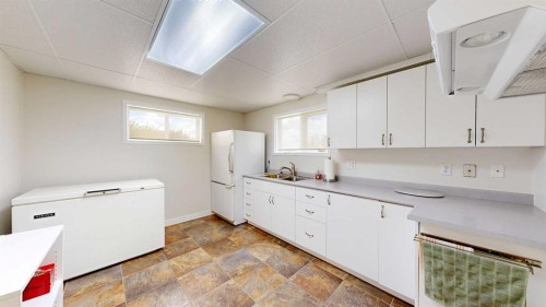 19508 Twp 40-4, Stettler, AB 