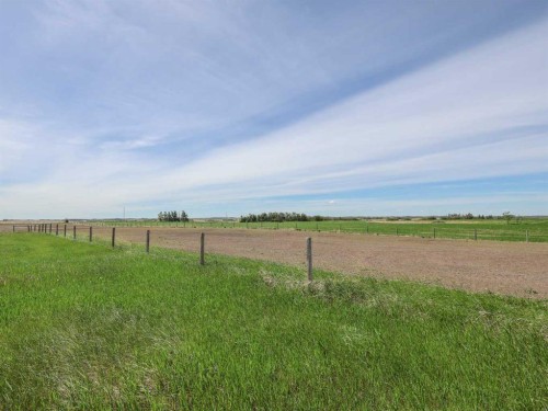 19508 Twp 40-4, Stettler, AB 