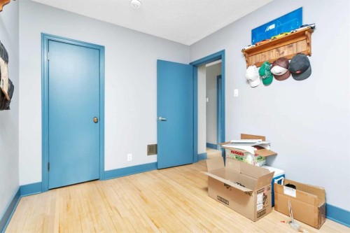 5012 62 Avenue, Ponoka, AB - Indoor Photo Showing Other Room