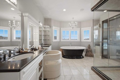 1 Rosewood Rise, Sylvan Lake, AB - Indoor Photo Showing Bathroom