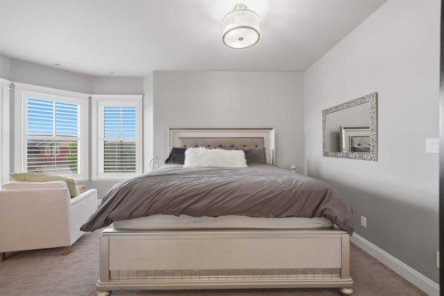 1 Rosewood Rise, Sylvan Lake, AB - Indoor Photo Showing Bedroom