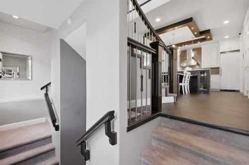 1 Rosewood Rise, Sylvan Lake, AB - Indoor Photo Showing Other Room