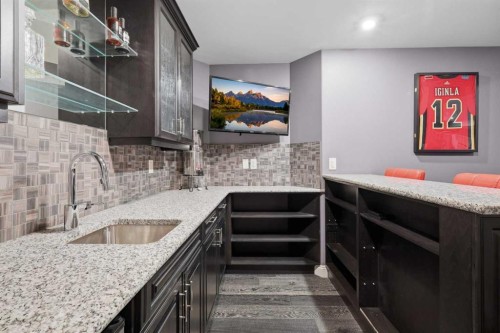 1 Rosewood Rise, Sylvan Lake, AB - Indoor Photo Showing Kitchen