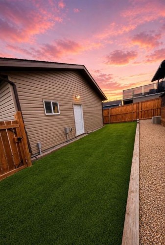 58 Village Crescent, Red Deer, AB 