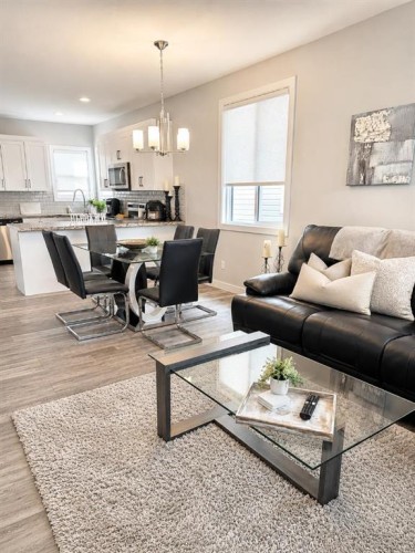 58 Village Crescent, Red Deer, AB 