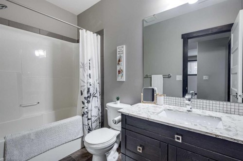 400 Timothy Drive, Red Deer, AB 