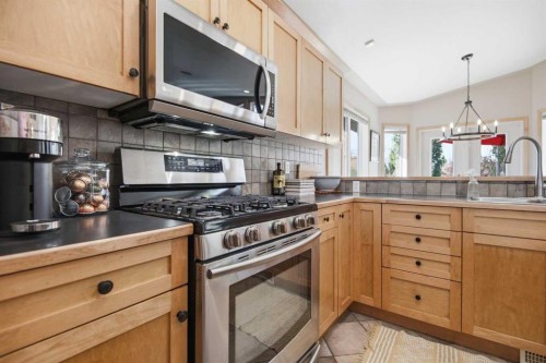 156 Aubrey Close, Red Deer, AB 