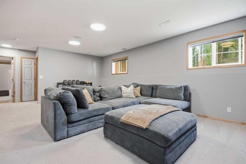 156 Aubrey Close, Red Deer, AB 