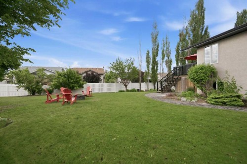 156 Aubrey Close, Red Deer, AB 
