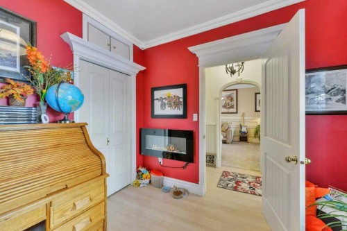 5406 50 Avenue, Lacombe, AB 