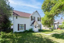 4211 51A Street  Red Deer, AB T4N 2B7