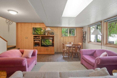 1411 Juniper Road, Sunbreaker Cove, AB 