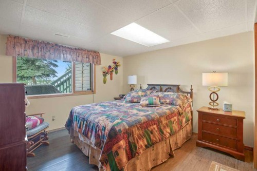 1411 Juniper Road, Sunbreaker Cove, AB 