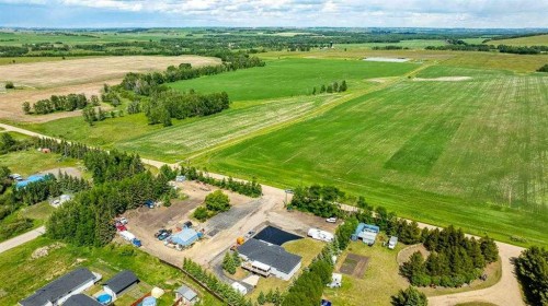 32 County Lane, Clive, AB 
