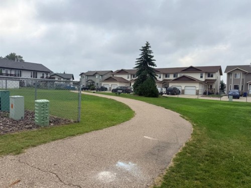 45 Winston Place, Blackfalds, AB - Outdoor
