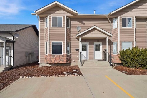 25 Winston Place  Blackfalds, AB T4M 0K9