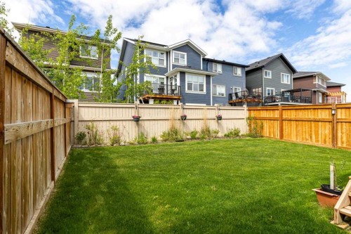 288 Sundown View, Cochrane, AB 