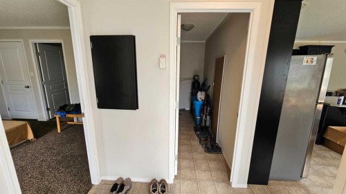 5016 49 Street, Lougheed, AB 