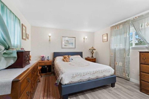 35321 Range Road 242, Rural Red Deer County, AB 