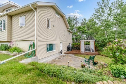 35321 Range Road 242, Rural Red Deer County, AB 