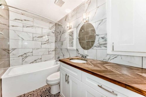 5238 52 Street, Lacombe, AB 