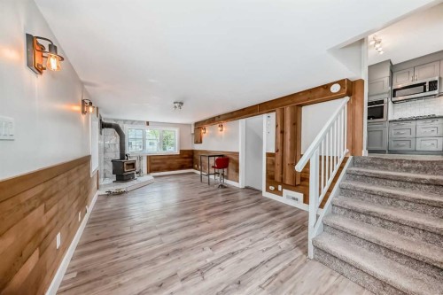 5238 52 Street, Lacombe, AB 