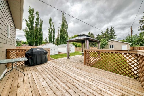 5238 52 Street, Lacombe, AB 