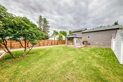 5238 52 Street, Lacombe, AB 
