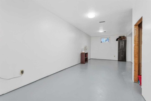 4520 36 Avenue, Ponoka, AB - Indoor