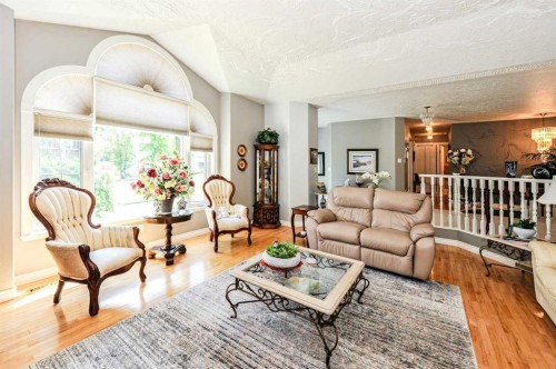 4608 50 Street, Forestburg, AB - Indoor Photo Showing Living Room