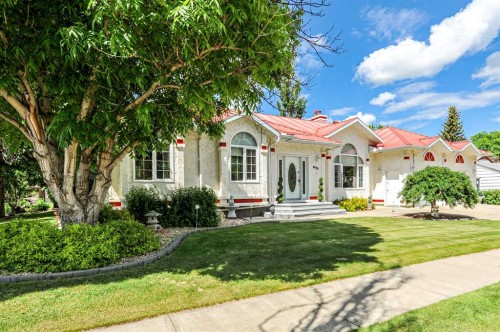 4608 50 Street, Forestburg, AB - Outdoor With Facade
